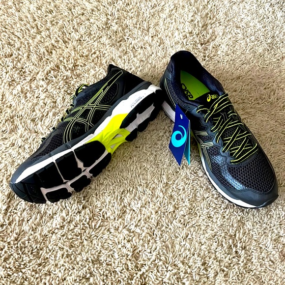 Asics Other - Brand NEW Asics gel glide running shoes, Blk/yellow